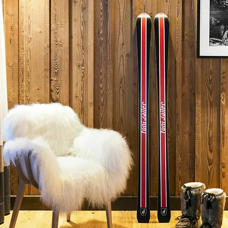 Hotel Barrière Les Neiges 5*